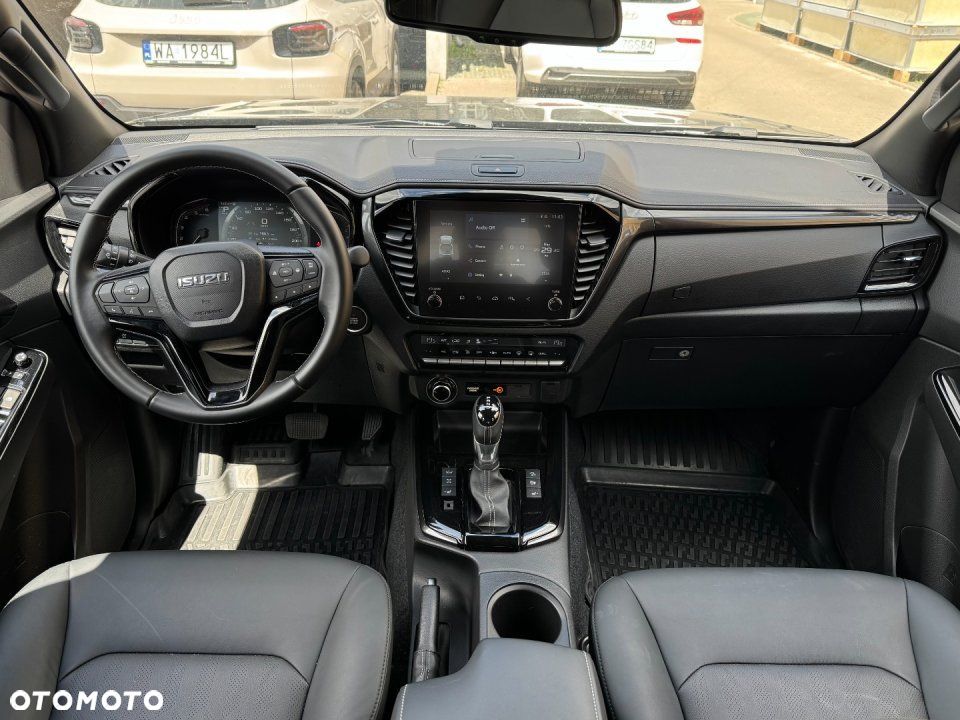 Isuzu D-Max - 12