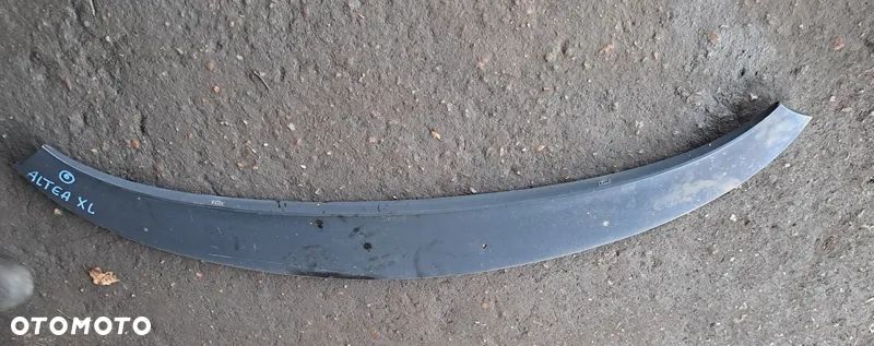 SEAT ALTEA XL 09r PODSZYBIE LISTWA MASKI 5P0854699K - 1