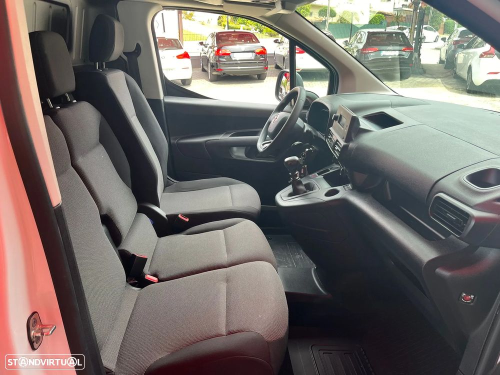 Toyota Proace City | 1.5 D-4D | 3 Lug. - 13