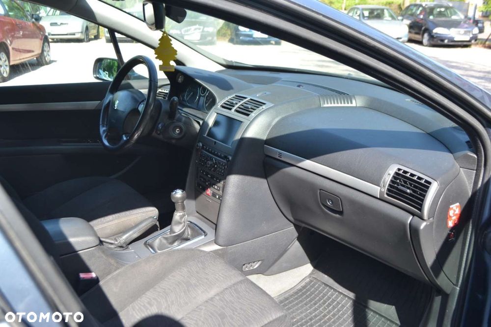 Peugeot 407 - 5