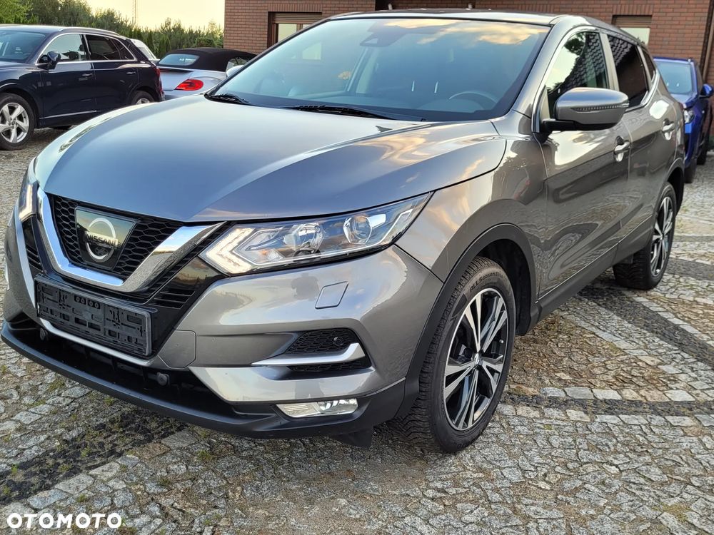 Nissan Qashqai 1.2 DIG-T N-Connecta EU6 - 3