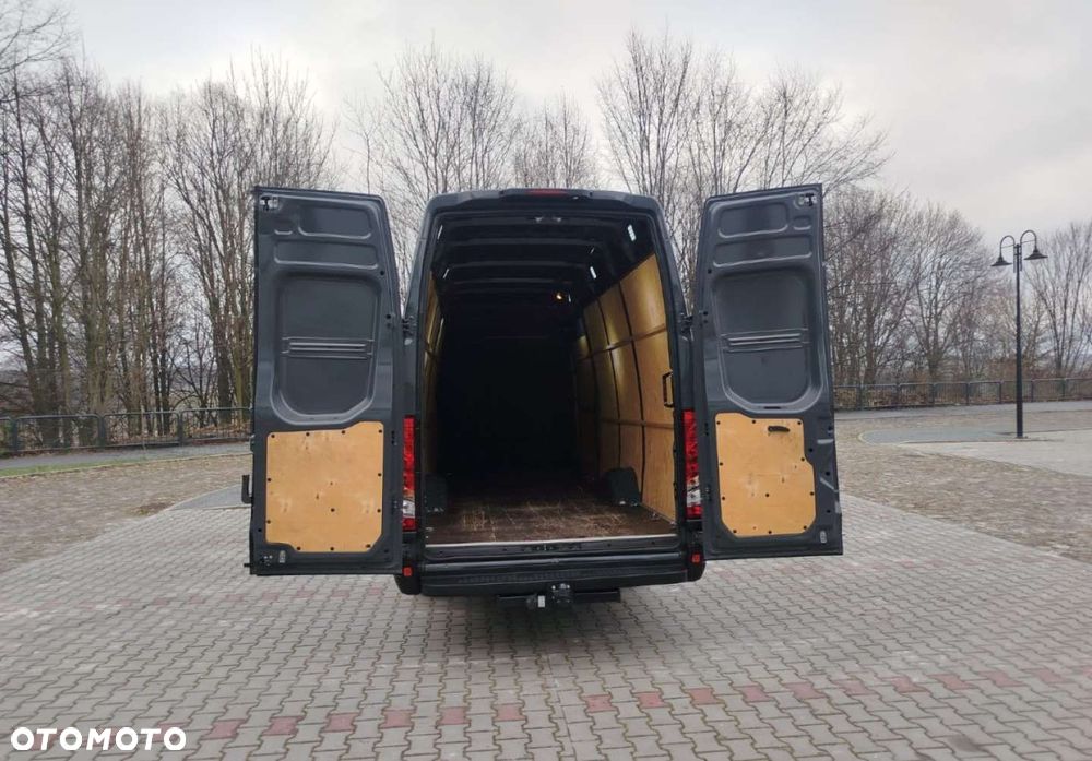 Iveco Daily 35S18 - 26