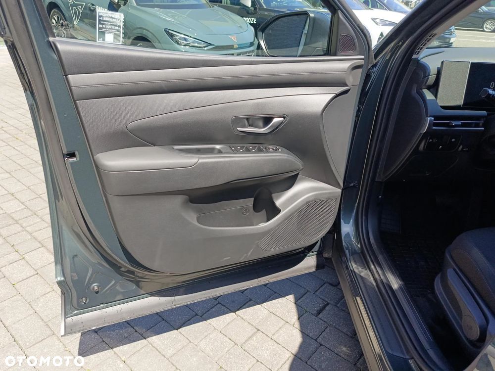 Hyundai Tucson 1.6 T-GDi HEV Smart 2WD - 10