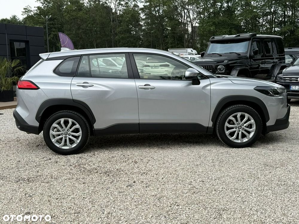 Toyota Corolla Cross 2.0 Hybrid Comfort - 2