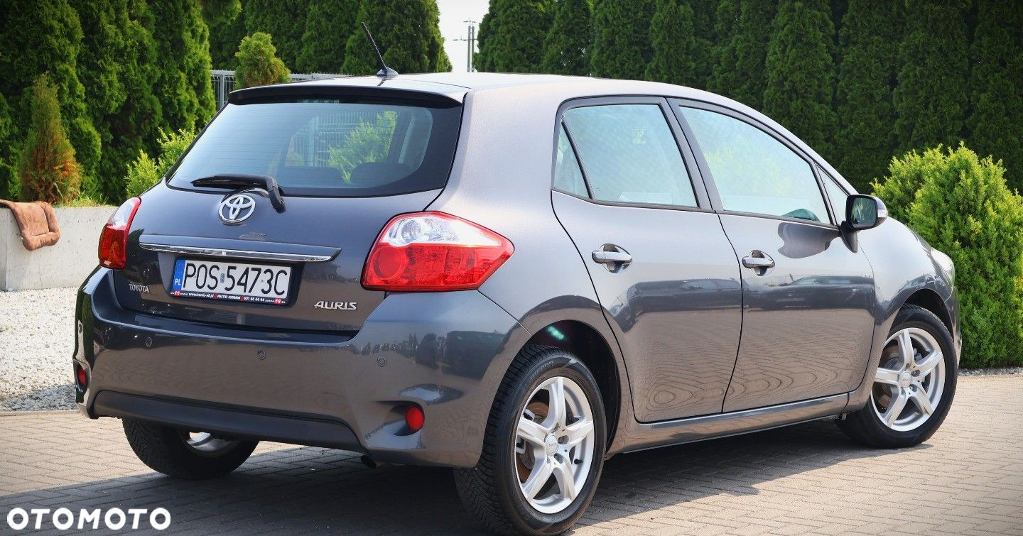 Toyota Auris - 7