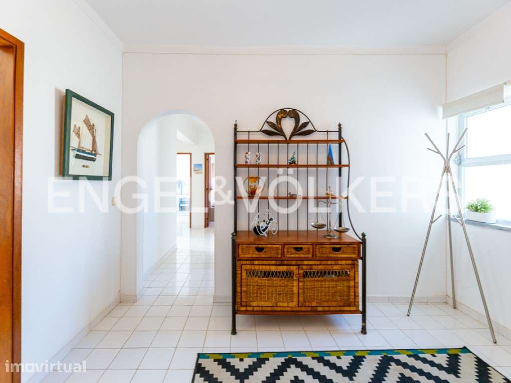 Apartamento T3 Luminoso com Varanda em Tavira - Grande imagem: 2/22