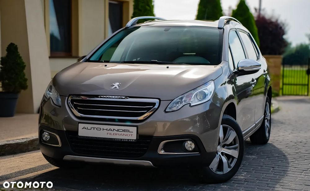 Peugeot 2008 BlueHDi 100 STOP & START Style - 10