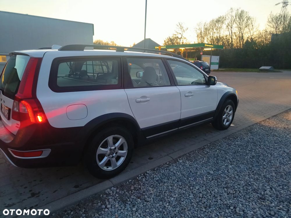 Volvo XC 70 3.2 AWD Kinetic - 2