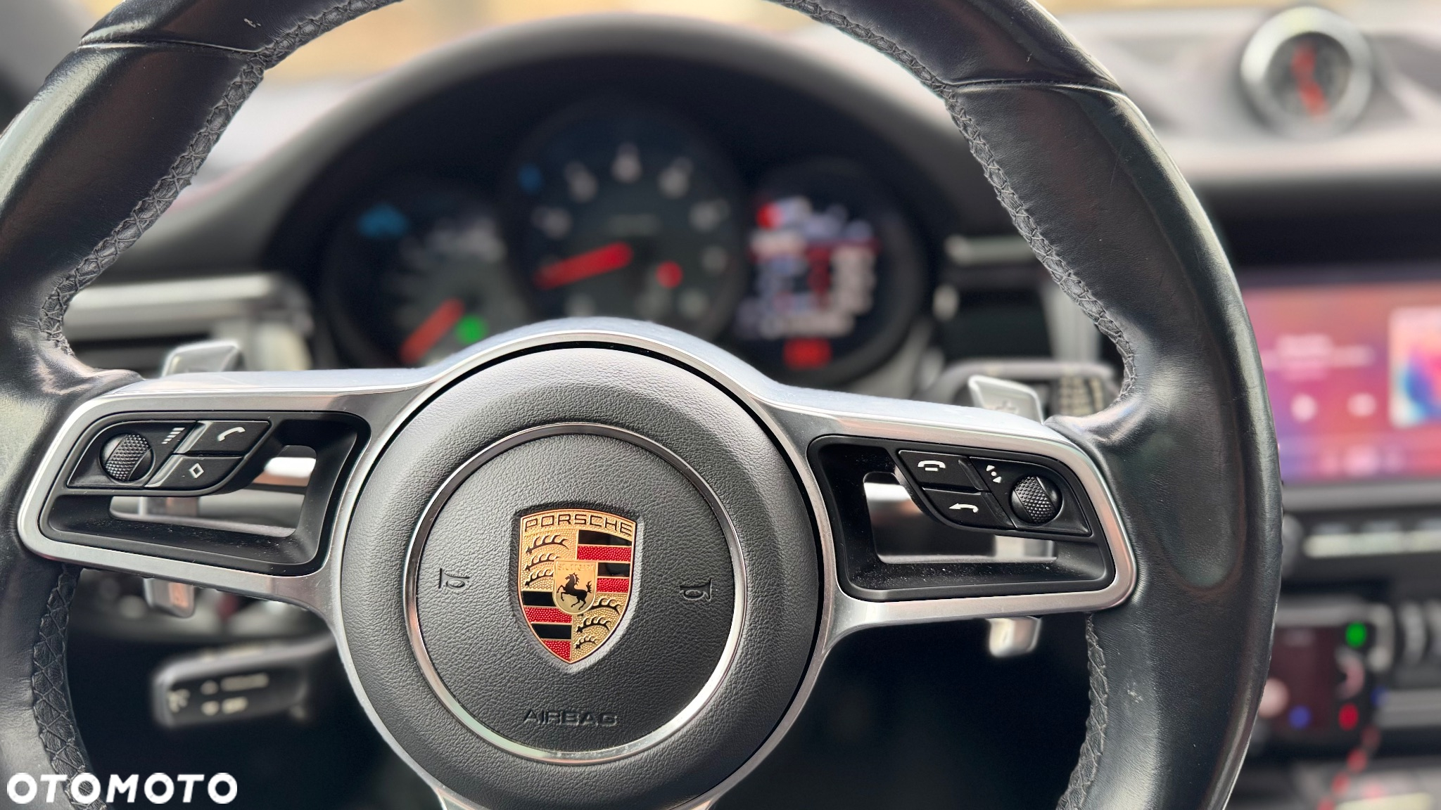 Porsche Macan Standard - 8