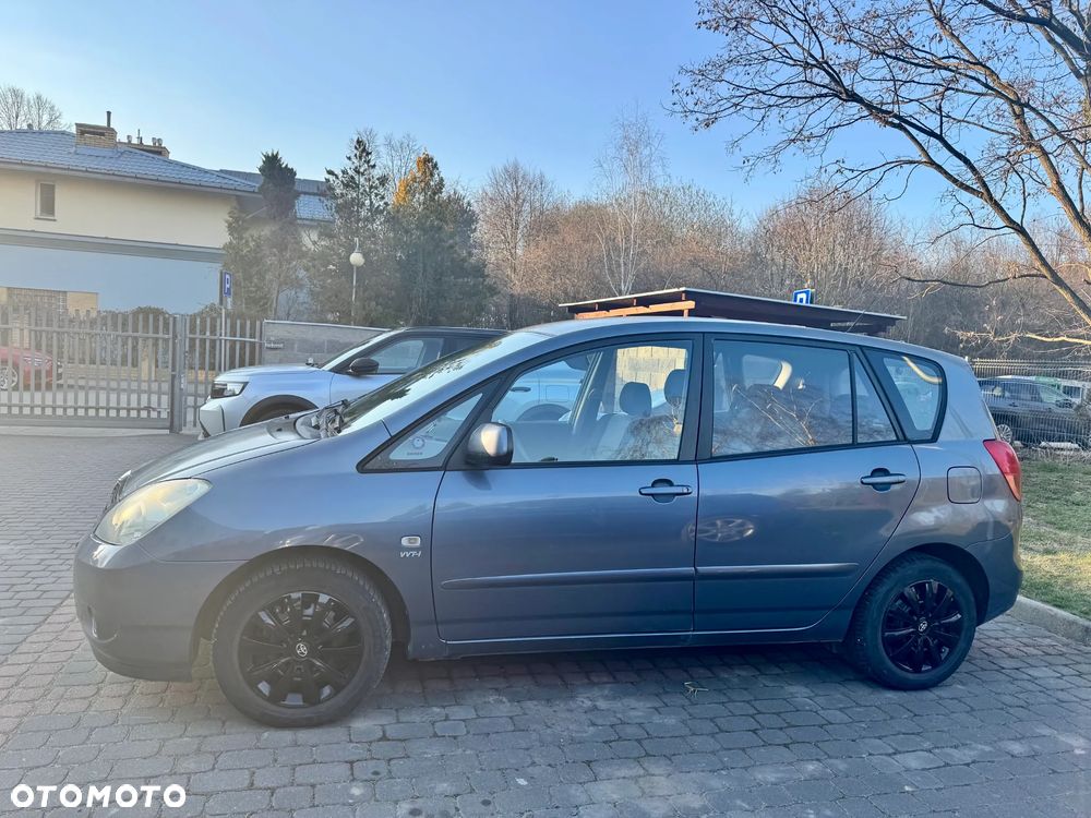 Toyota Corolla Verso 1.6 Terra - 3