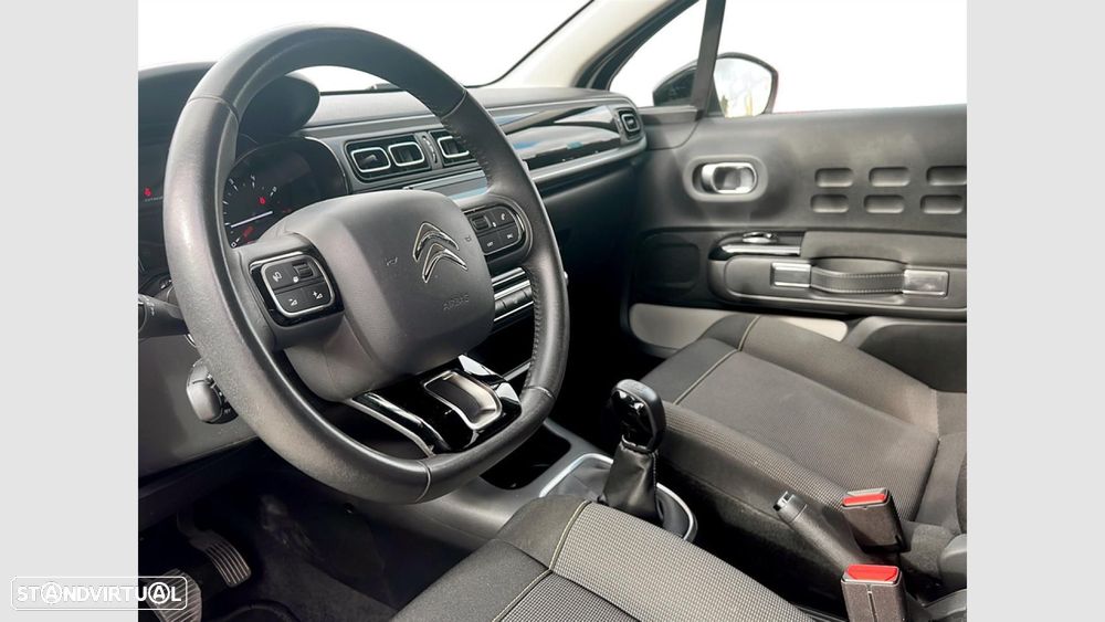 Citroën C3 1.2 PureTech Plus - 13
