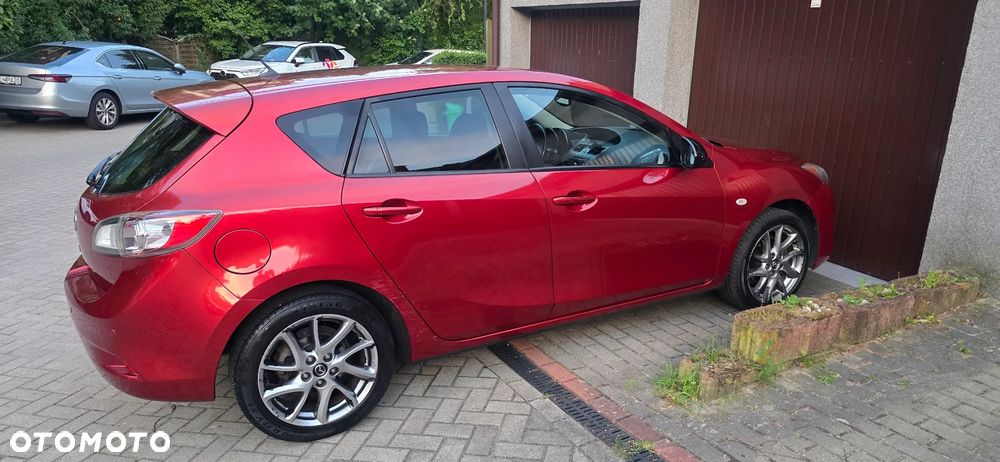 Mazda 3 1.6 90th Anniversary - 4