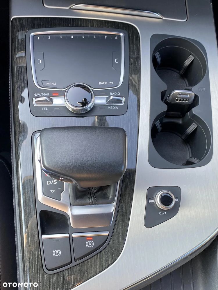 Audi Q7 45 TDI Quattro Tiptronic - 25
