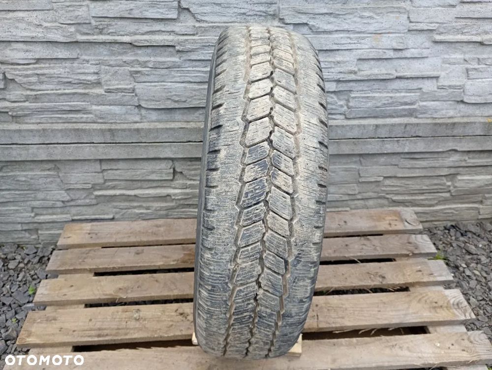 opona zimowa michelin agilis 81 snow.ice 215/75r16c 113/111q 8.7mm - 6