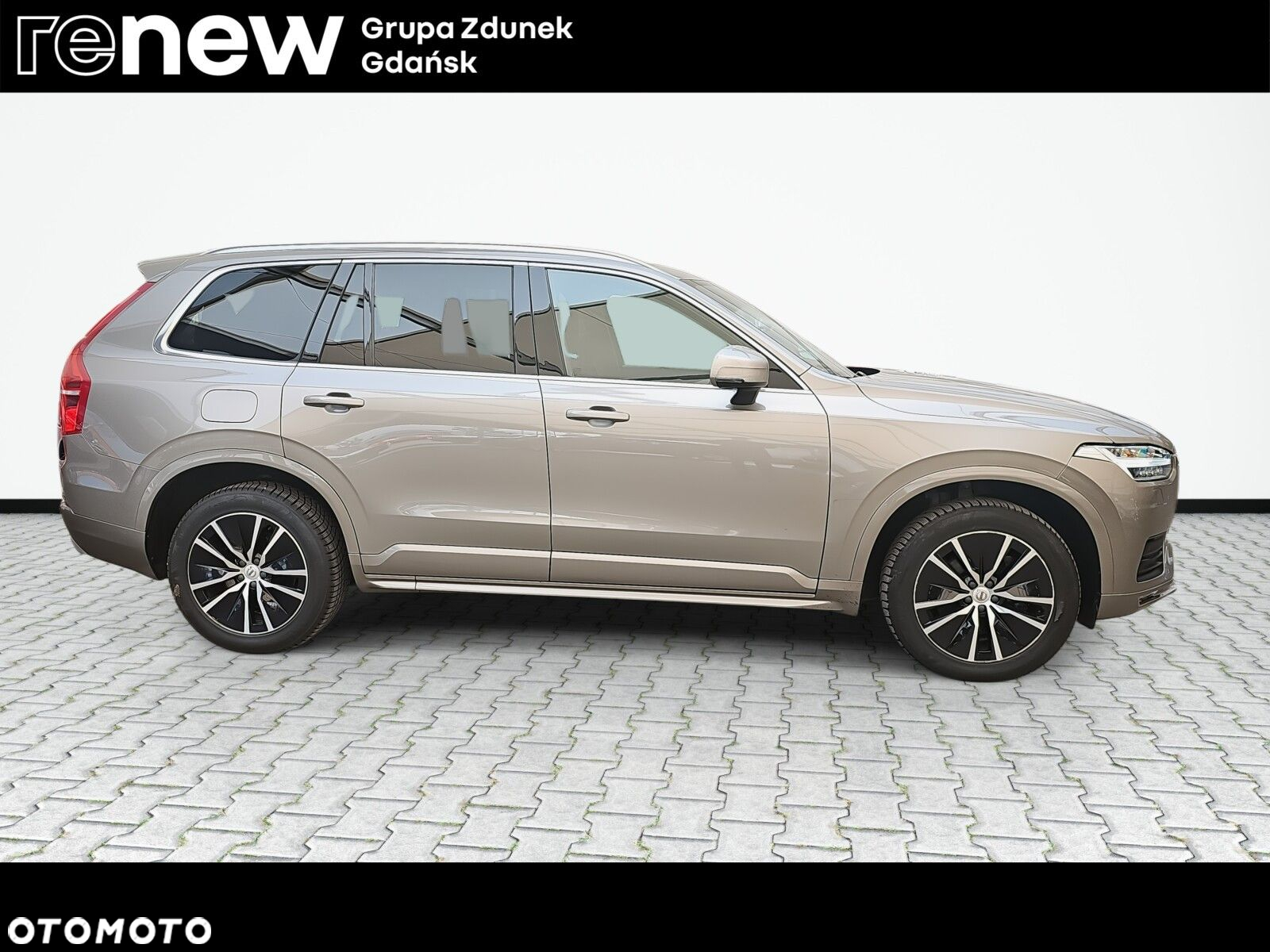 Volvo XC 90 - 5