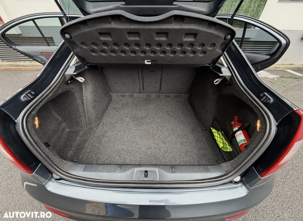 Skoda Octavia 1.6 TDI DPF DSG Elegance - 17