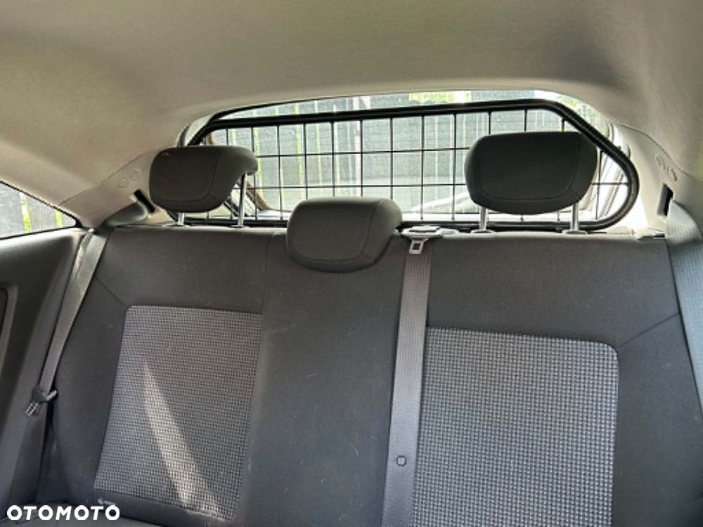 Opel Corsa - 27