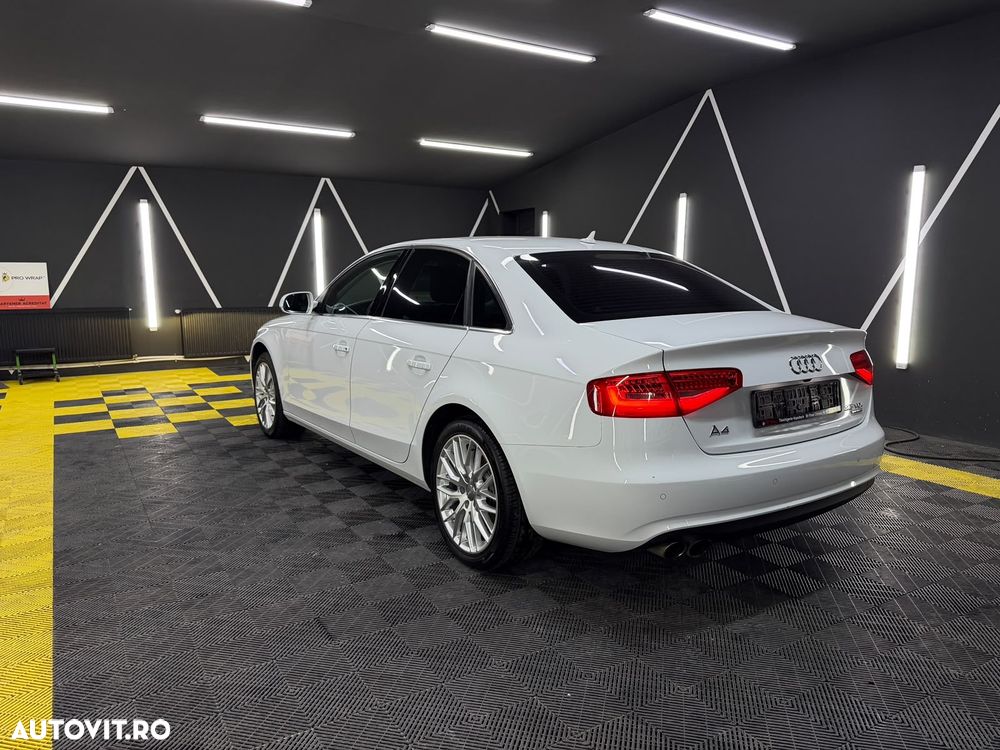 Audi A4 Limuzina 2.0 TDI DPF clean multitronic S line Sportpaket - 8