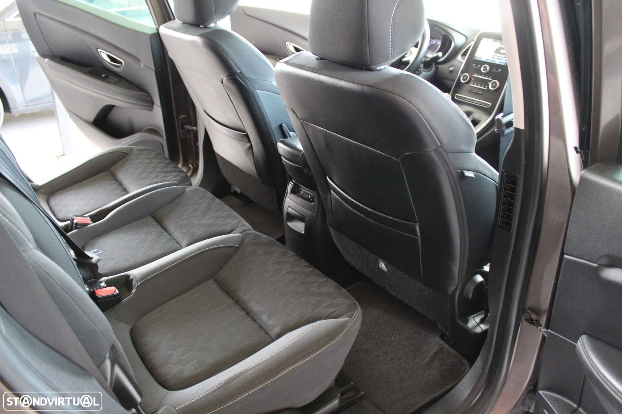 Renault Grand Scénic 1.3 TCe Limited - 27