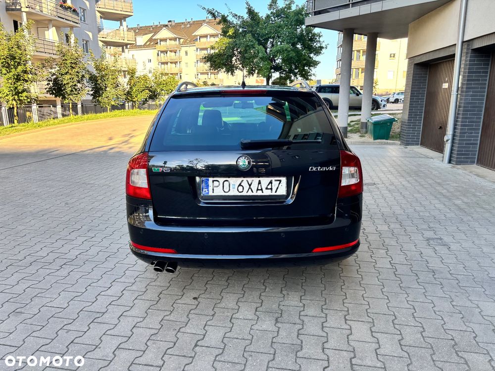 Skoda Octavia 2.0 TFSI RS DSG - 7