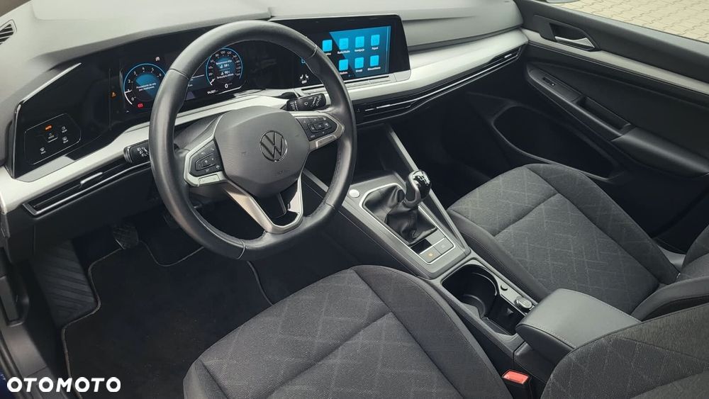 Volkswagen Golf Variant - 10