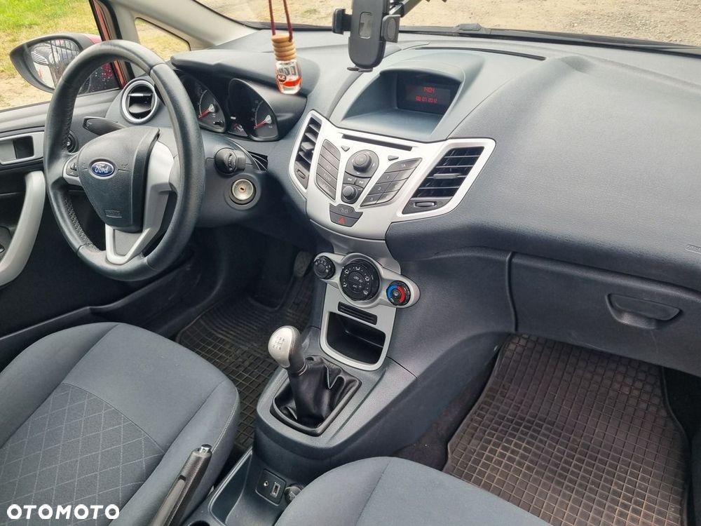 Ford Fiesta 1.25 Silver X (Ambiente) EU6 - 19