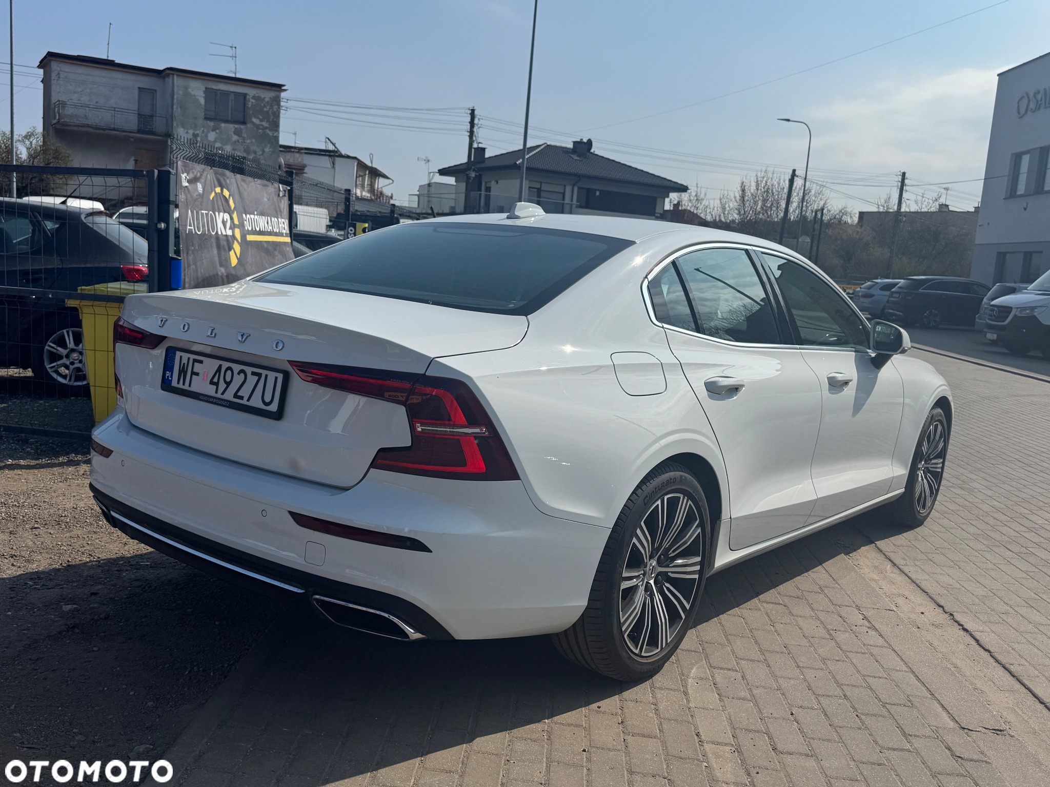 Volvo S60 T4 Drive-E Dynamic Edition (Kinetic) - 24