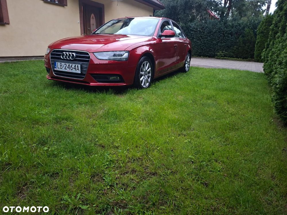 Audi A4 Limousine - 5