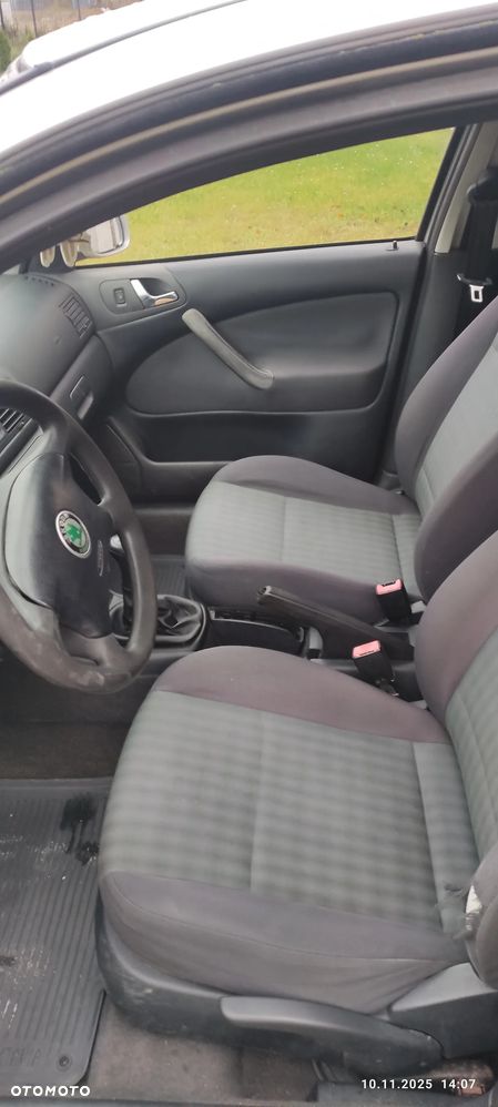 Skoda Octavia 1.4 Classic - 8