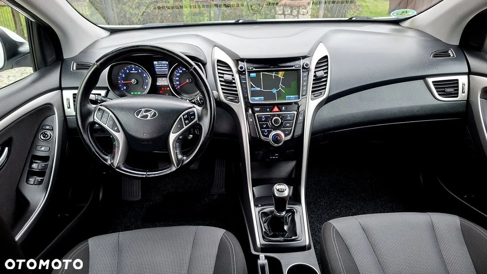 Hyundai i30 1.4 BlueDrive Comfort - 32