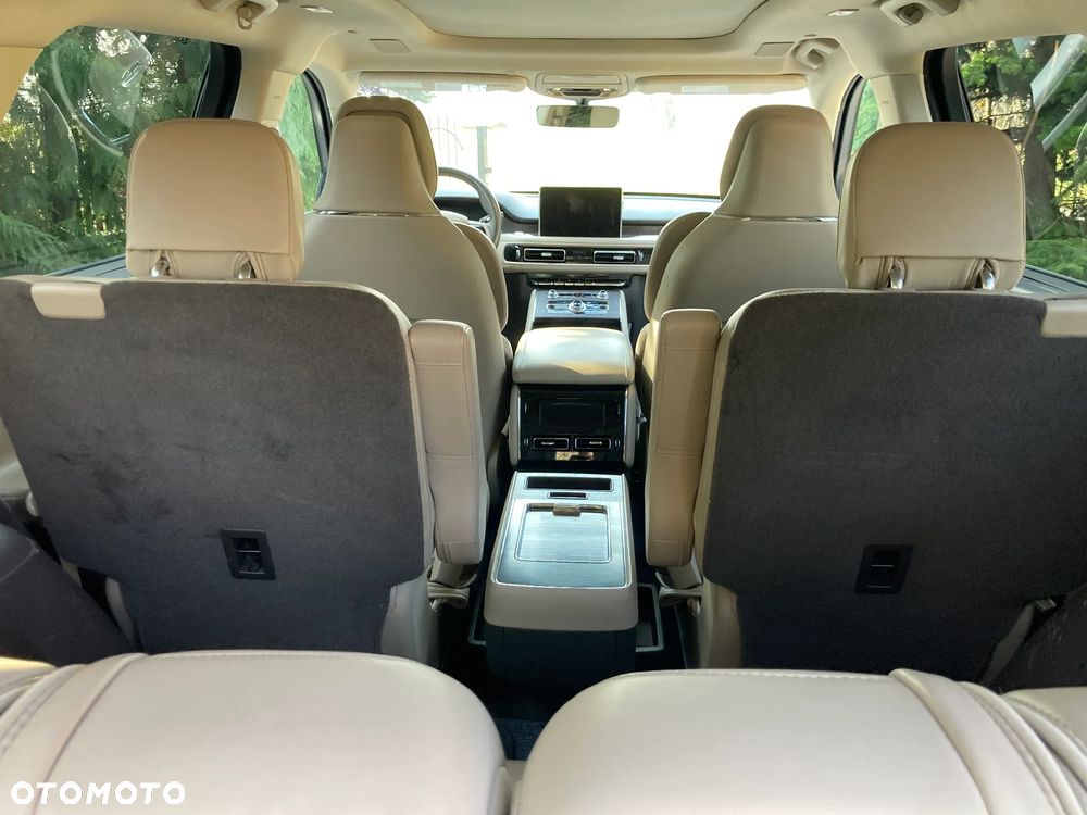 Lincoln Aviator - 18