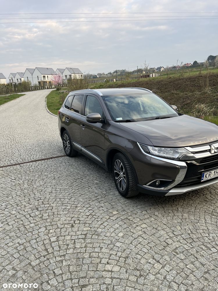 Mitsubishi Outlander 2.0 Intense 4WD CVT - 2