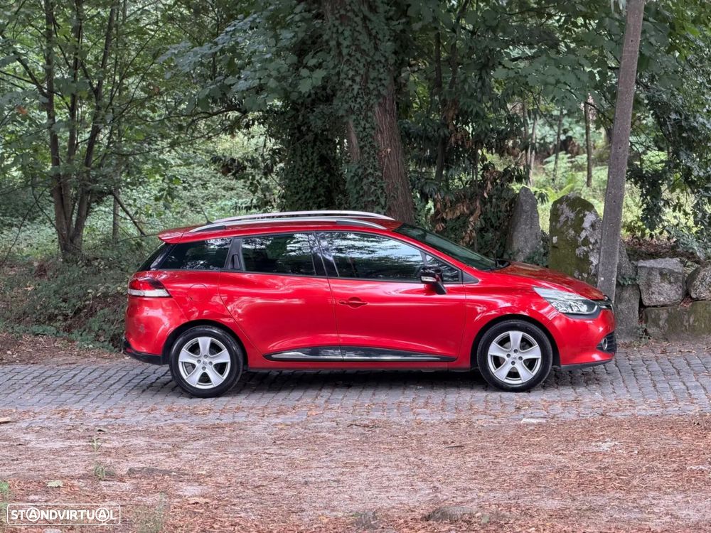 Renault Clio Sport Tourer - 8