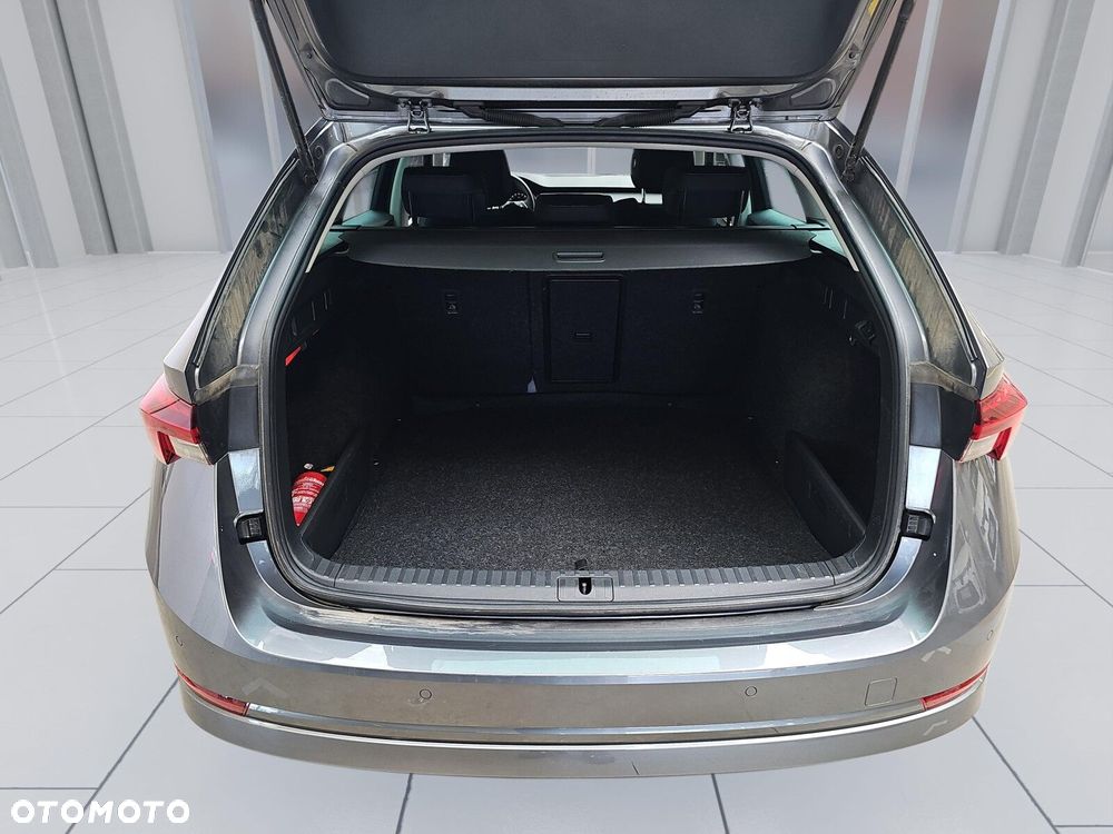 Skoda Octavia 2.0 TDI Ambition DSG - 19