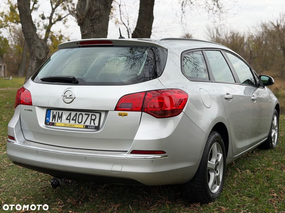 Opel Astra - 11