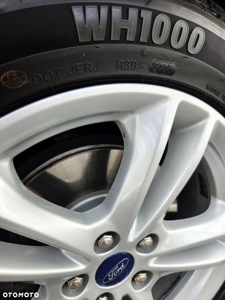 Ford Mondeo - 23