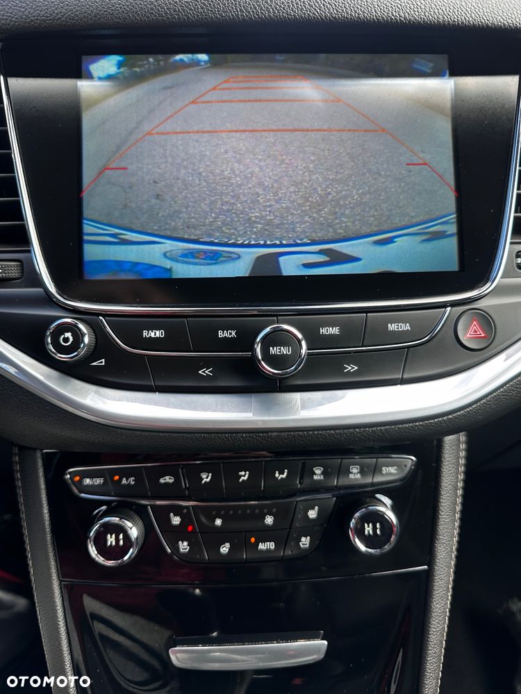 Opel Astra 1.4 Turbo Innovation - 19