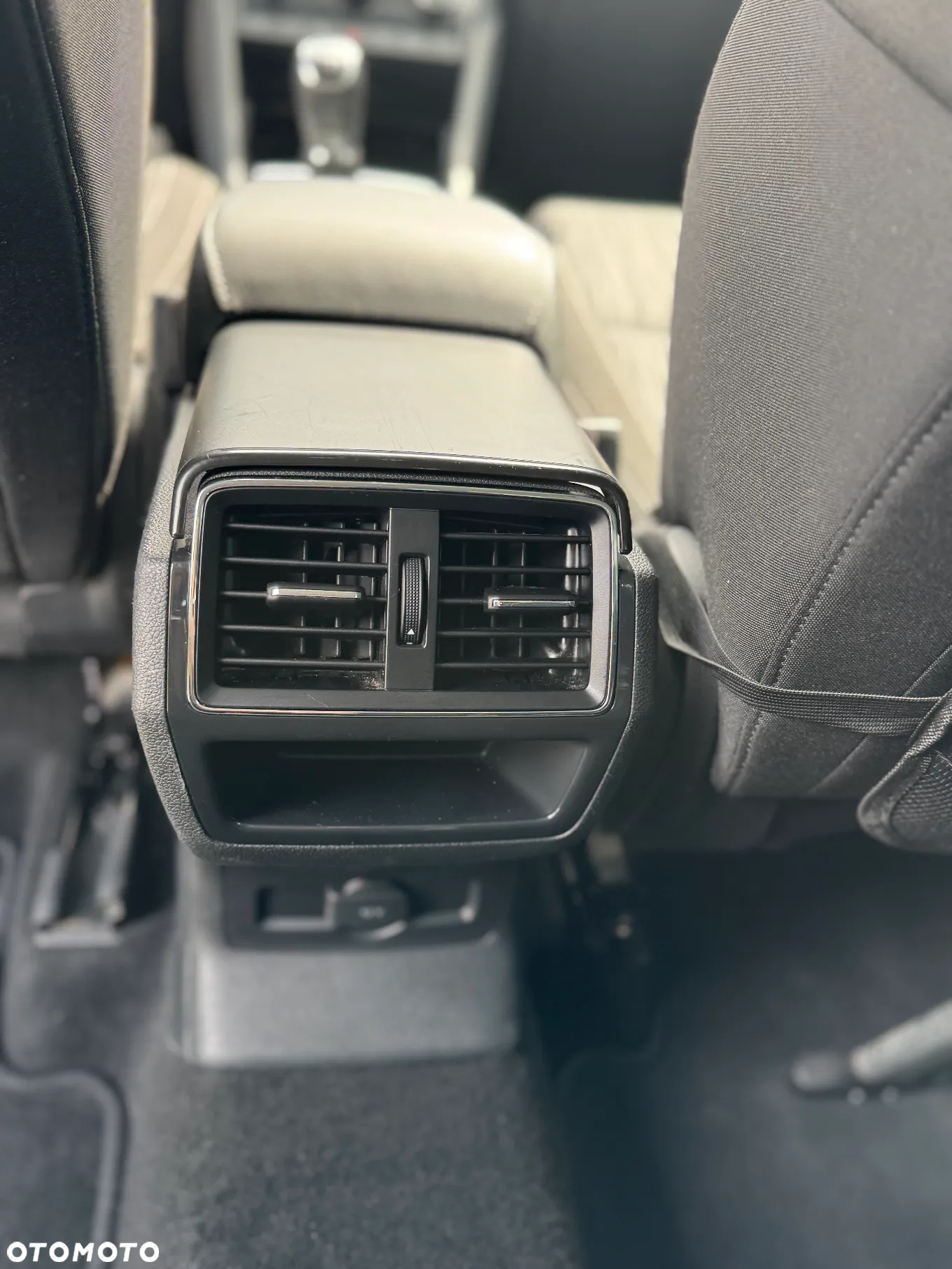 Skoda Karoq 1.6 TDI 4x2 Style - 14