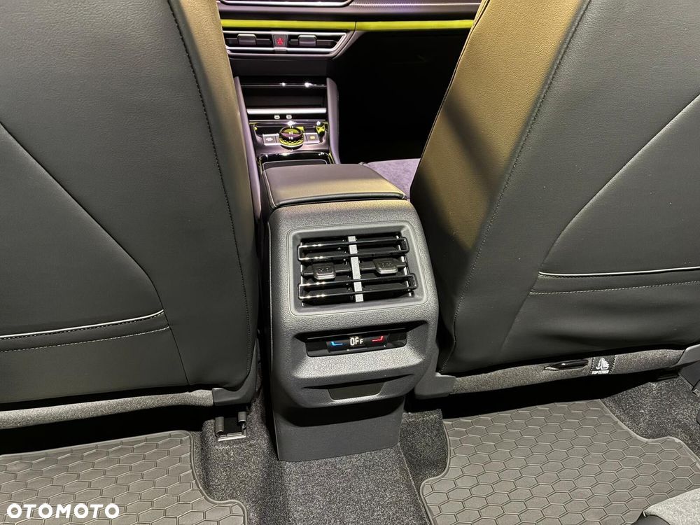Volkswagen Tiguan - 27