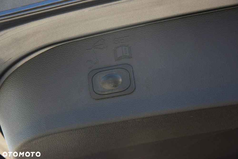 Ford Kuga 2.0 TDCi 4WD Titanium - 19