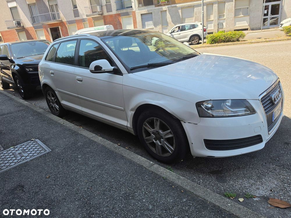 Audi A3 Sportback - 6