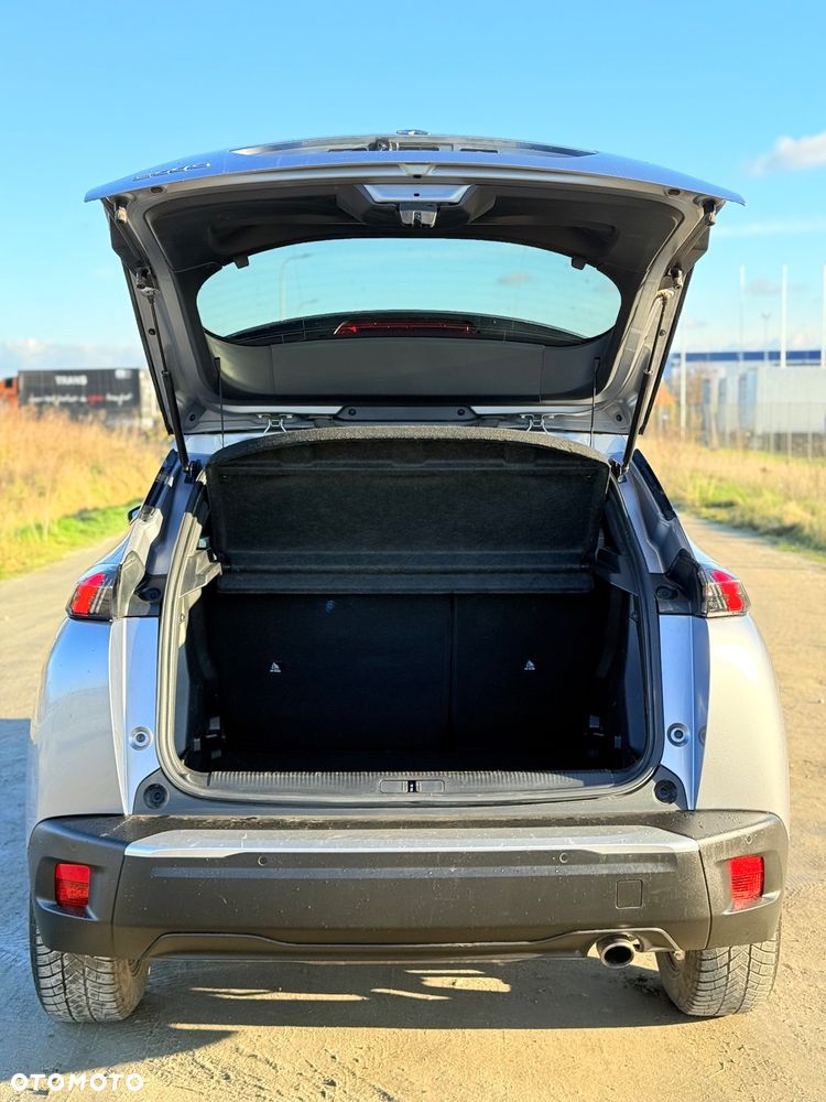 Peugeot 2008 BlueHDi 130 EAT8 Allure - 14