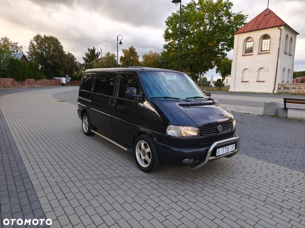 Volkswagen Multivan Standard - 2
