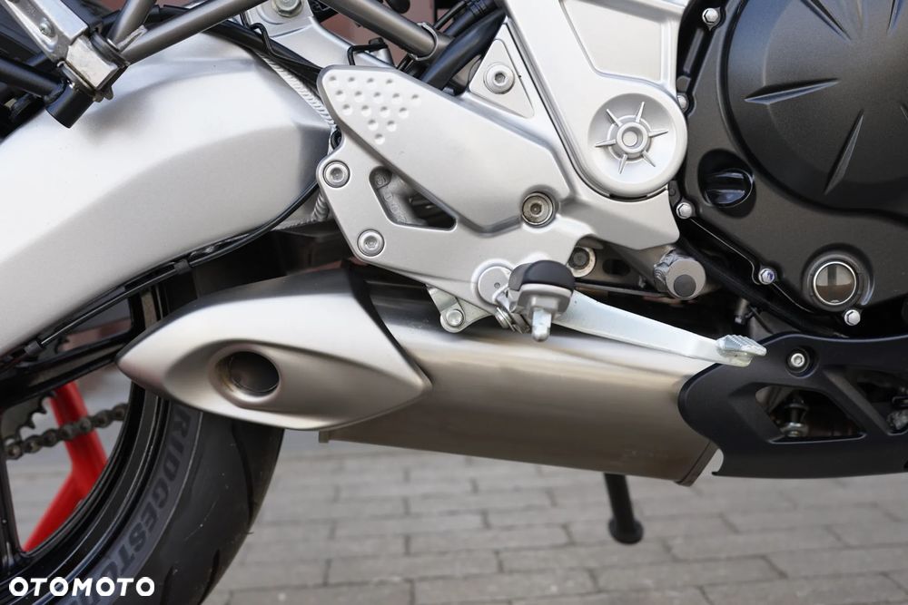 Kawasaki Versys 650 - 9