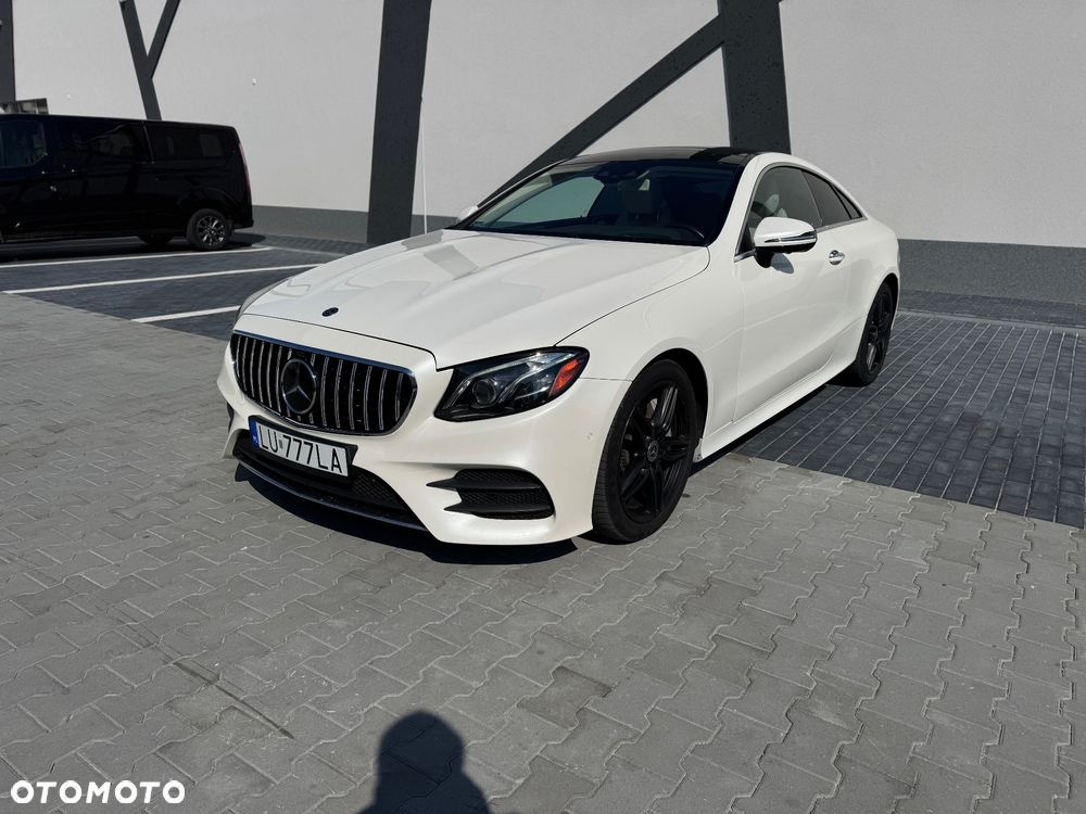 Mercedes-Benz Klasa E 400 Coupe 4-Matic 9G-TRONIC - 25