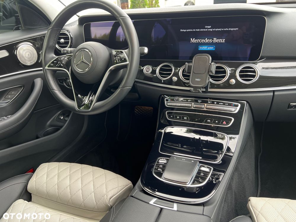 Mercedes-Benz Klasa E - 10