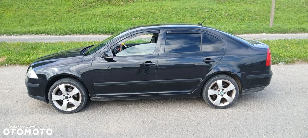 Skoda Octavia 2.0 TDI DPF DSG Ambiente - 4