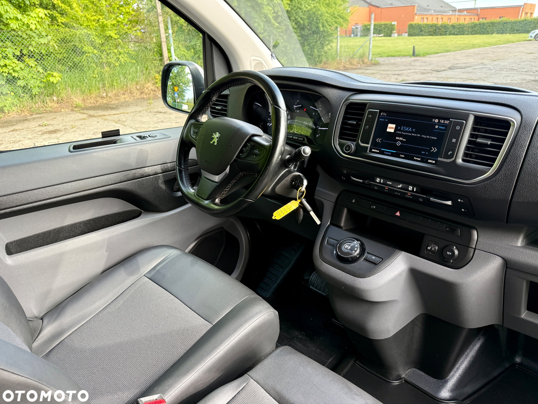 Peugeot Expert - 11