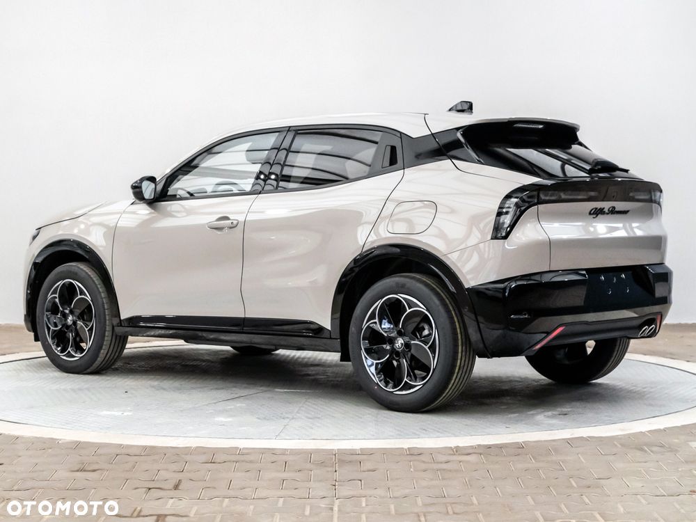 Alfa Romeo Junior 1.2 VGT Ibrida Ti - 3