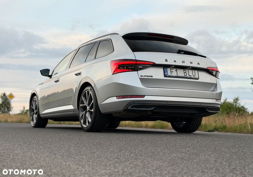 Skoda Superb 2.0 TDI SCR Sportline DSG - 28